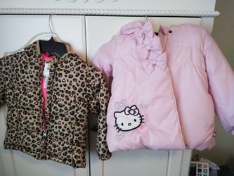 Girl cute jackets new without tags 3t pick up in oak cliff from price asking$25 for both