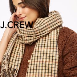 (NEW) WOMEN’S J.CREW FACTORY CAMEL CLASSIC PLAID SCARF - SIZE: OS (ONE SIZE)  