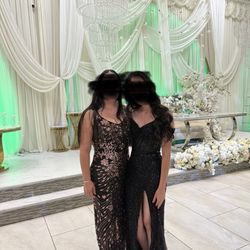 Nice Black And Rose Gold  Size Large 