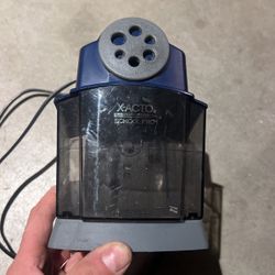 X-ACTO 1670 School Pro Electric Pencil Sharpener - Blue