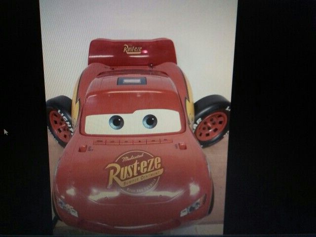 Disney Lightning McQueen Cars CD Player Am Fm Radio