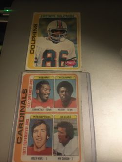 Football cards 1977 and 1972 cardinals and Dolphins