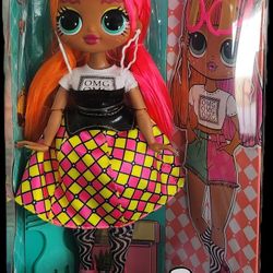 L.O.L. Surprise! O.M.G. Neonlicious Fashion Doll