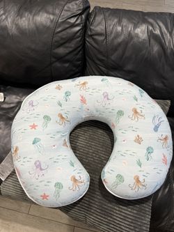 Bobby Pillow