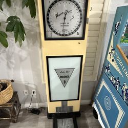 Vintage 1950 novelty Penny weight scale - C.R KIRK AND COMPANY