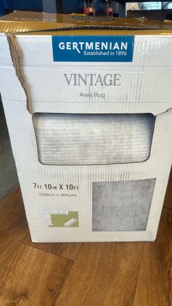 VINTAGE Area Rug $75
