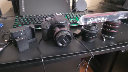Canon T7 camera bundle