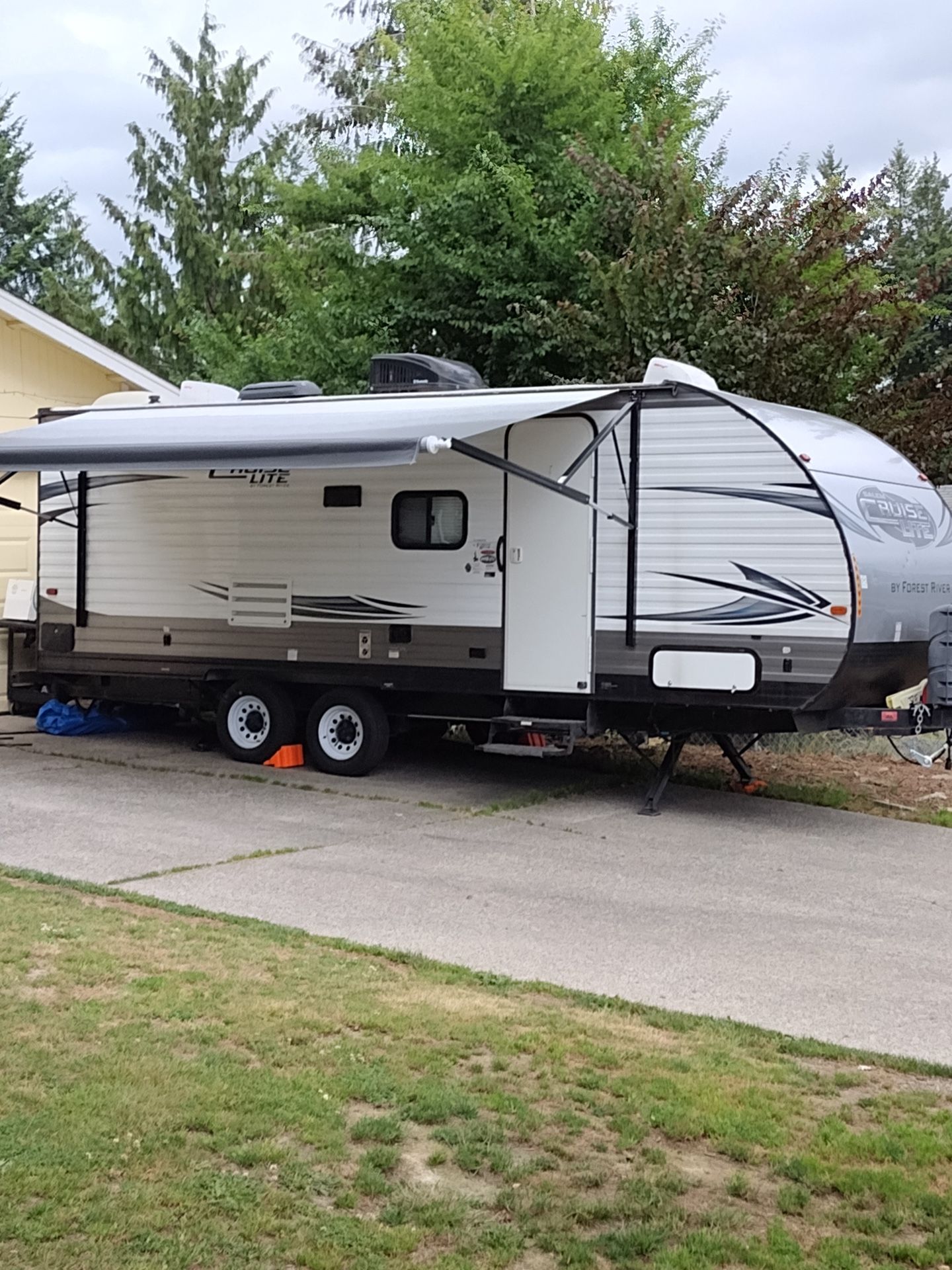 2016 Forest River Salem Camper A Lot Of Extras Included