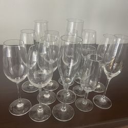 15 Champagne Glasses