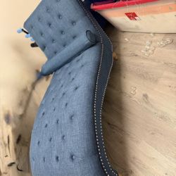 Upholstered Chase Lounge 