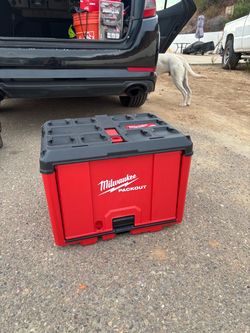 milwaukee pack out cabinet 48-22-8445