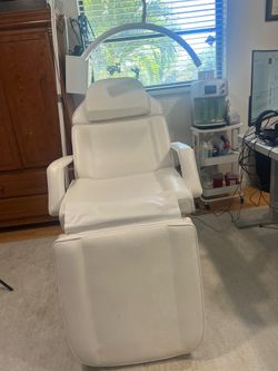 Automatic Spa Service Chair - Reclining
