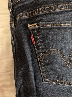 Levi's Jeans Womens 18 S/C Dark Wash Denim 512 Perfectly Slimming Bootcut  Flare for Sale in Nags Head, NC - OfferUp