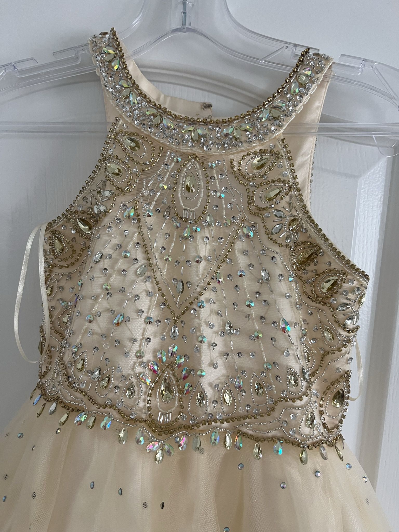 Beautiful Princess Cinderella Girl Fancy Dress Size 6-8  $40.00 