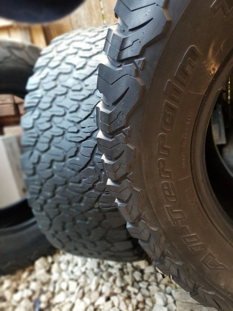 LT325/60R20 BF Goodrich A/T K02 Baja Champions for Sale in Cedar Park