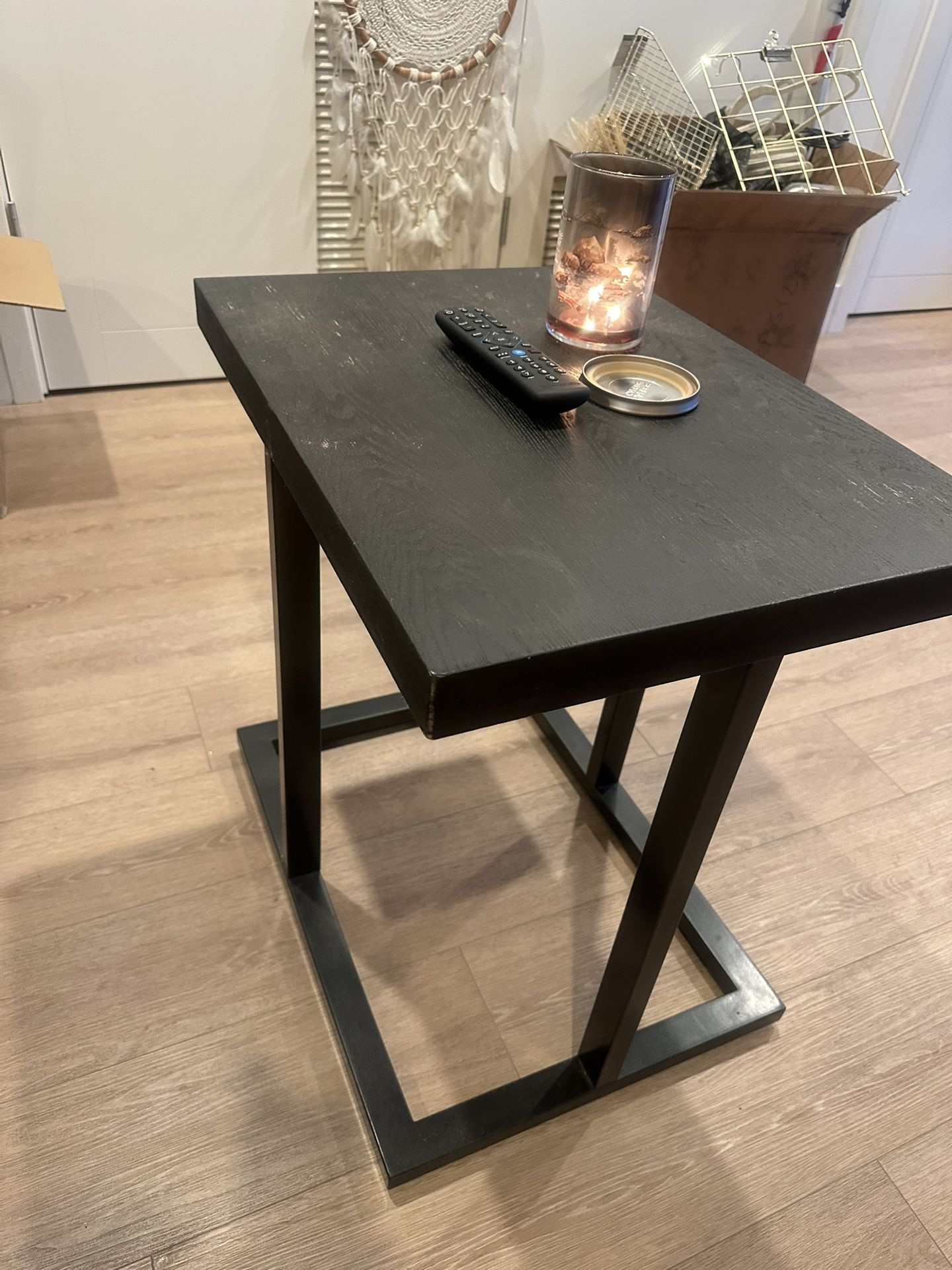 Coffee Table / Side Table