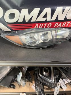2014-2019 Ford Fiesta headlight