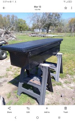 Toolbox for truck in good condition