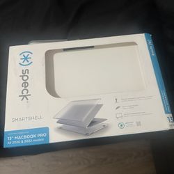 Speck.    Smartshell