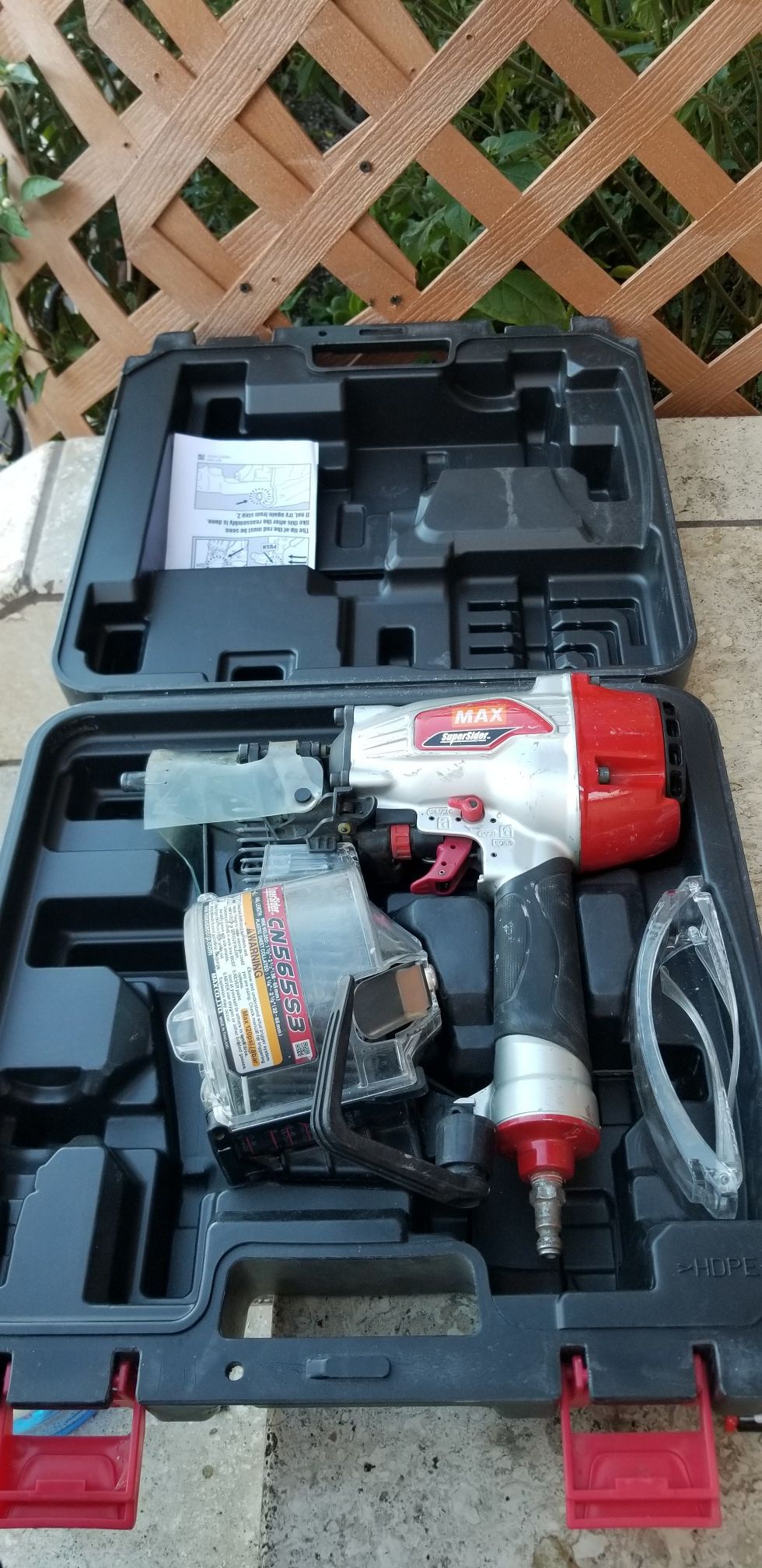 Max supersider siding coil nailer