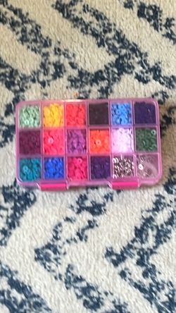 Bracelet making kit