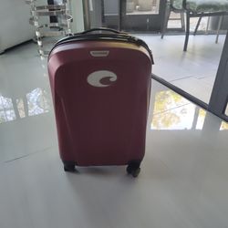 Carry On Spinner Suitcase 