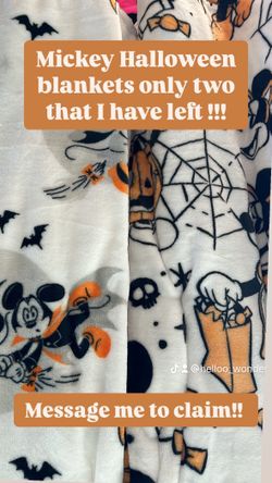 Mickey Throws Halloween 