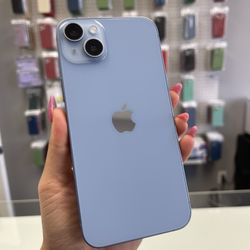 iPhone 14 Plus Unlocked Blue 128Gb Like New ON SALE JUST TODAY HEADPHONES FOR FREE!!!