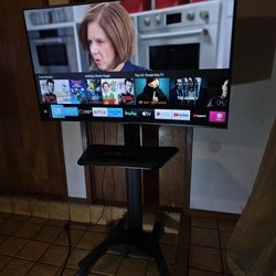 Samsung 55Inch. Smart CURVE TV With Rolling  Stand Up Adjustable On Wheels Mobile Cart  Desk 