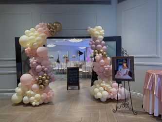Balloon Garlands 
