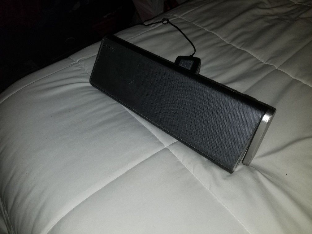 Sony Portable blutooth speaker
