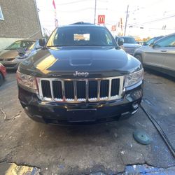 2013 Jeep Grand Cherokee For Sale!