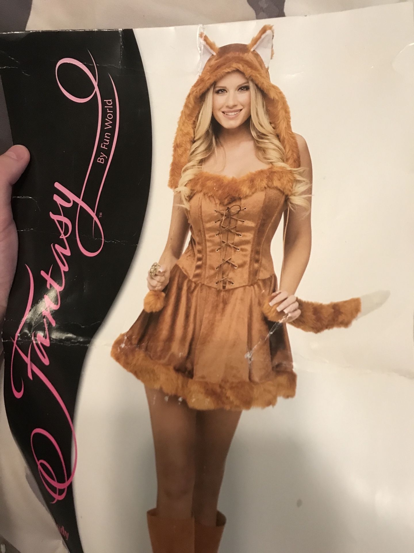 Fox Halloween costume med/large (10-14)