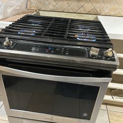 Kitchen Stove 