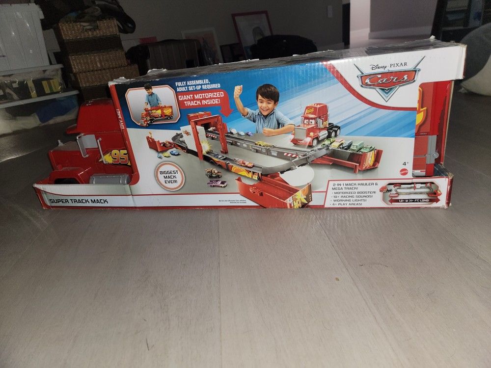 Disney Cars Super Track Mack Transforming Truck And Racetrack 36in Play Set New