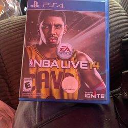 PS4  NBA LIVE 14