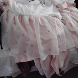 Crib Bedskirt For Girls 