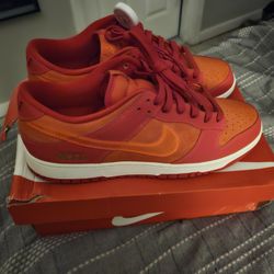 Nike Dunks