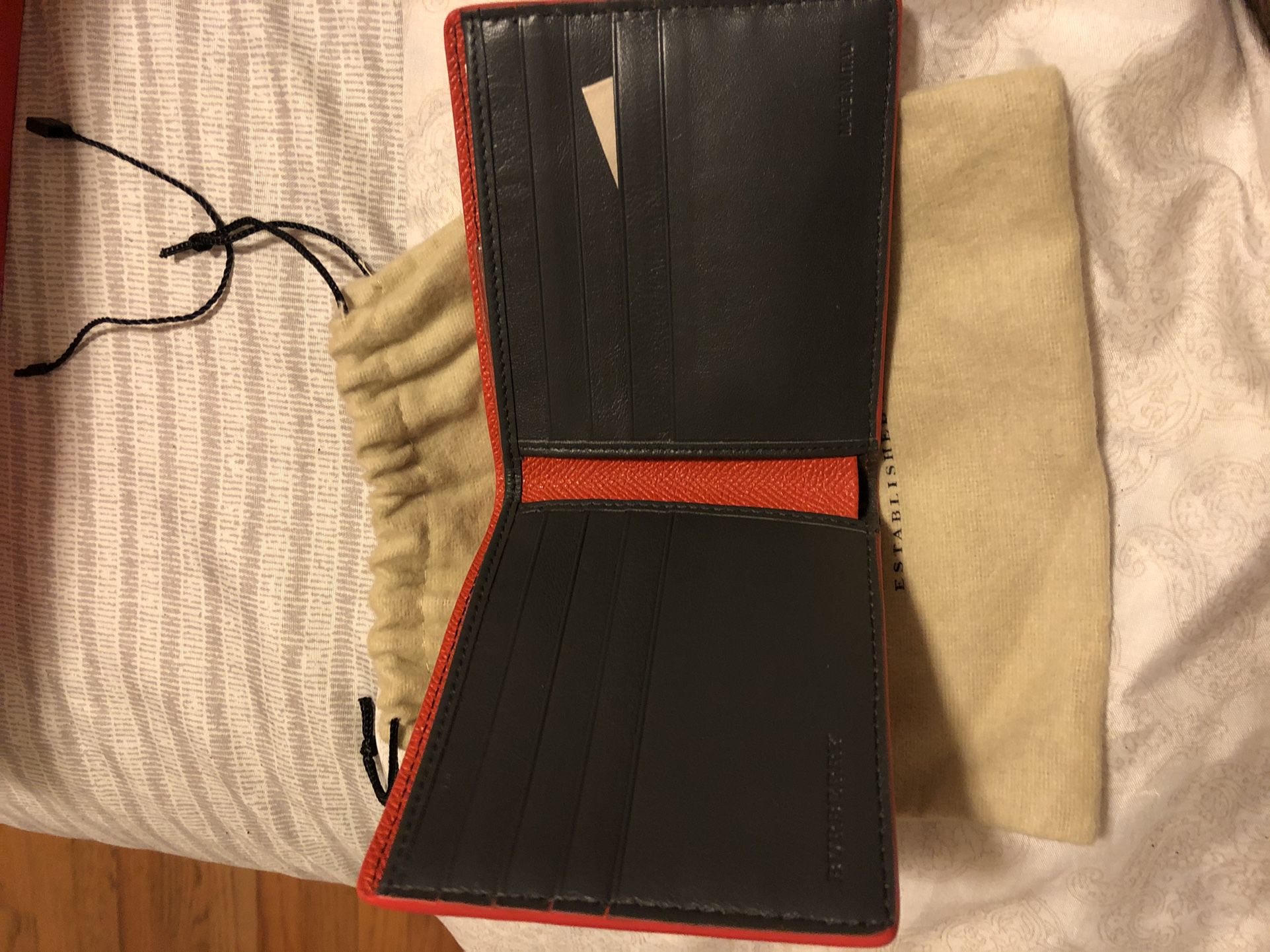 Burberry Wallet for Sale in Lynwood, CA - OfferUp