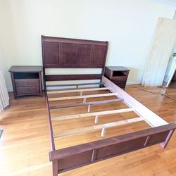 Solid wood Queen 5 piece bedroom set