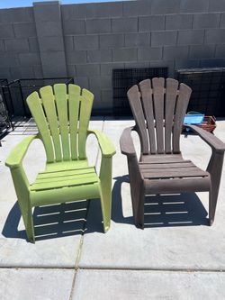 2 plastic chairs