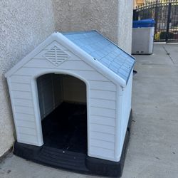 Medium Size Dog House