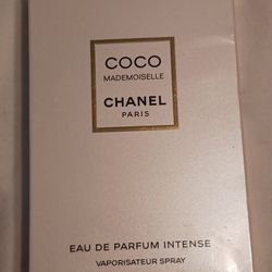Shop for samples of Coco Mademoiselle L'Eau Privée (Eau de Parfum