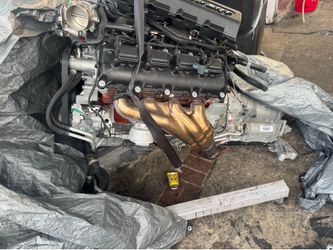 392 6.4 2023 engine and trans
