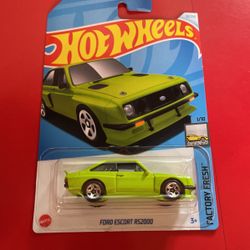 Hot Wheels Ford Escort RS2000