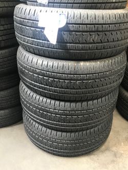 275-55-20 Bridgestone for 200$ like new
