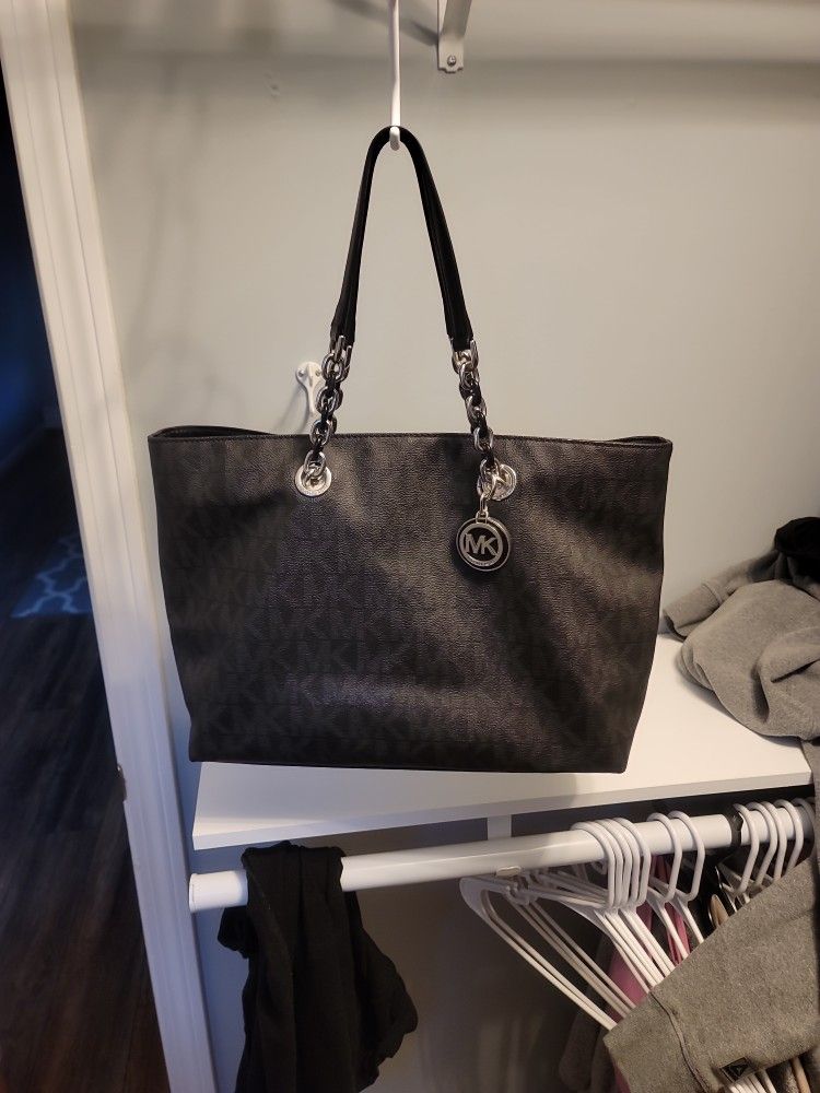MICHAEL KORS HANDBAG