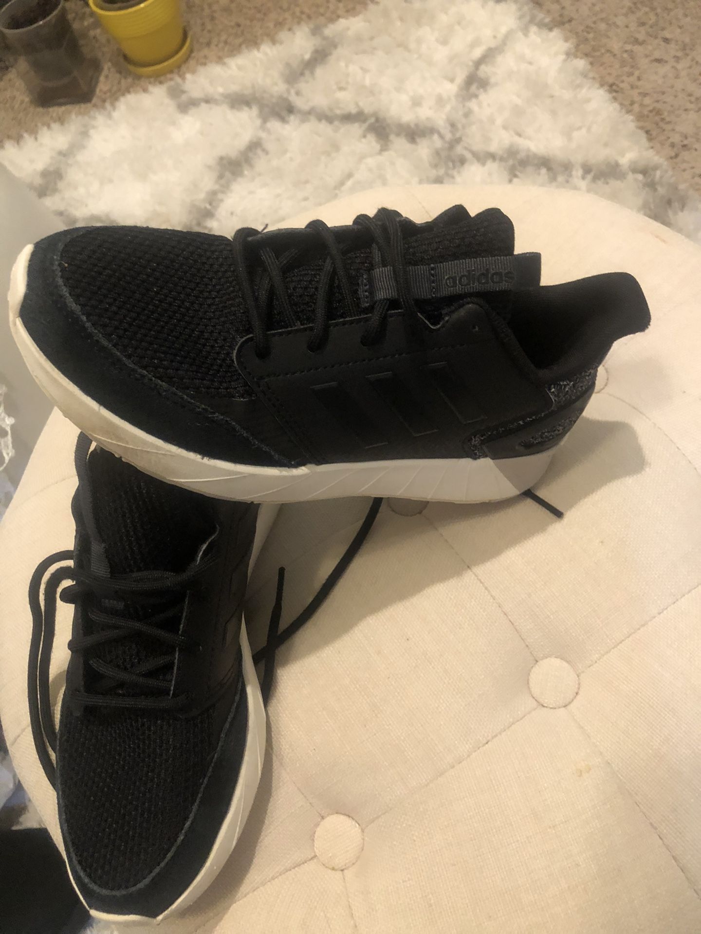 Adidas Women’s Shoes Size 6.5 