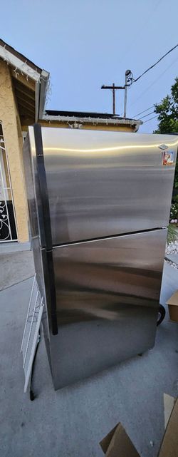 MAYTAG refrigerator