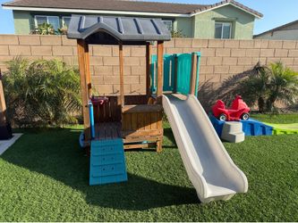 Step2 Woodland Adventure Playhouse & Slide